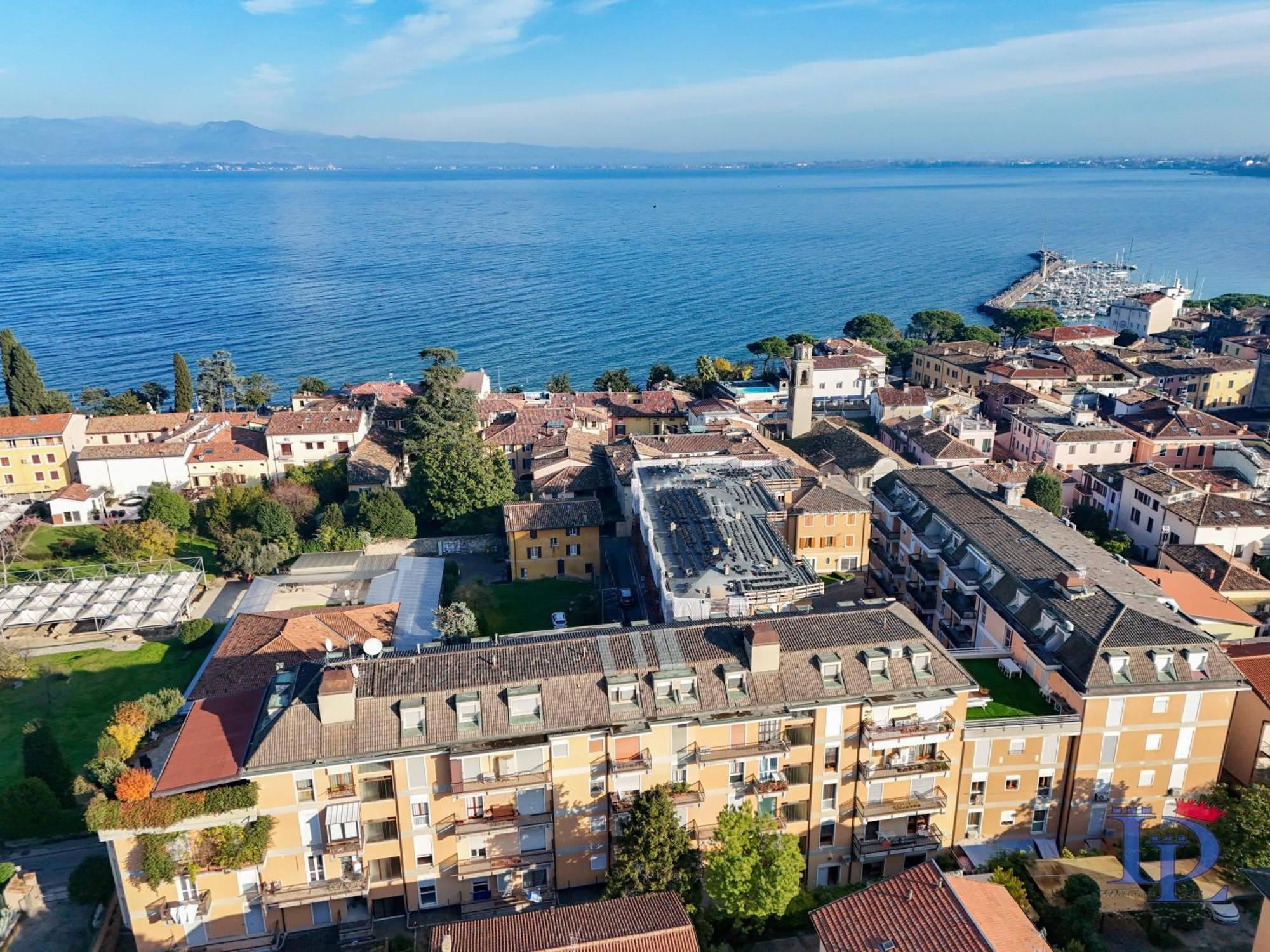 Desenzanoloft Official Partner Marriott Homes & Villas -Ciao Lago Family Apartment Desenzano del Garda Exterior foto
